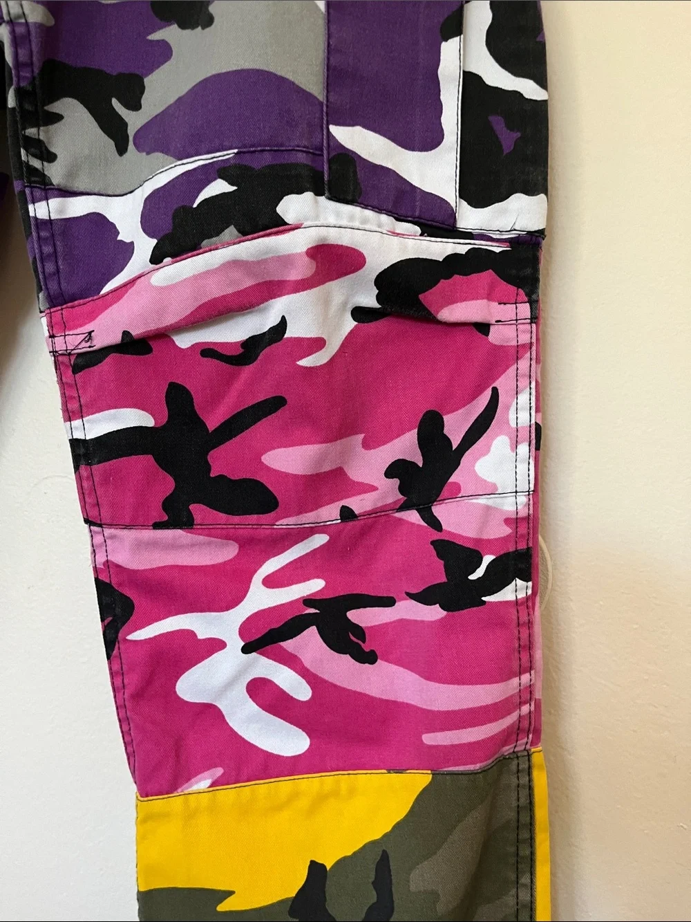 Gnarcotic “ Four Loko” Camo Cargo Pants Sz 28-31 Adjustable -Unisex Streetwear